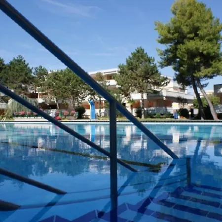 With Shared Pool-beahost * Bibione